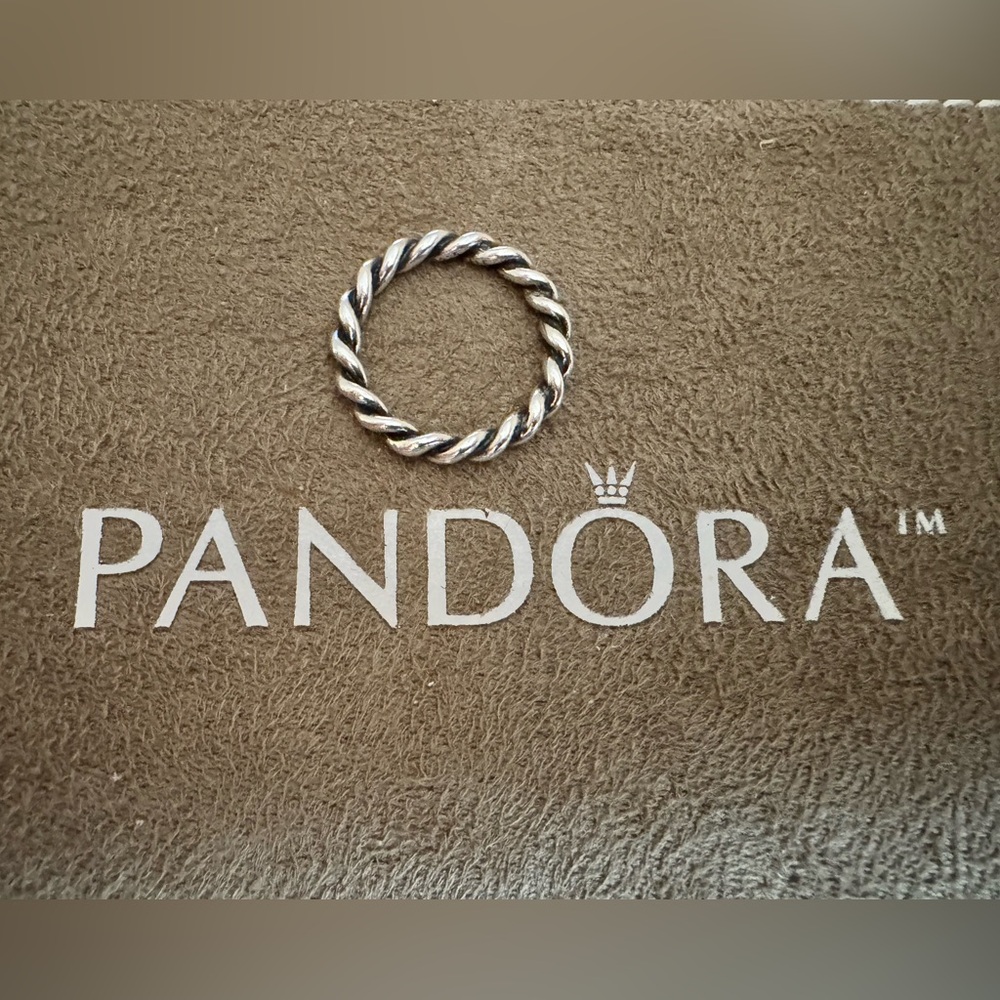 Authentic Pandora Twist Ring size 52